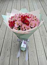 Букет цветов из:  Альстромерии #REPLACE_PRED# Мирный Самарская область