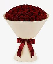 Букет 101 Бордовая роза Блэк Бакарра в Мирный Самарская область