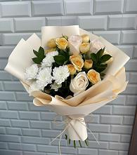 Букет цветов из:  Розы и Хризантемы в Мирный Самарская область