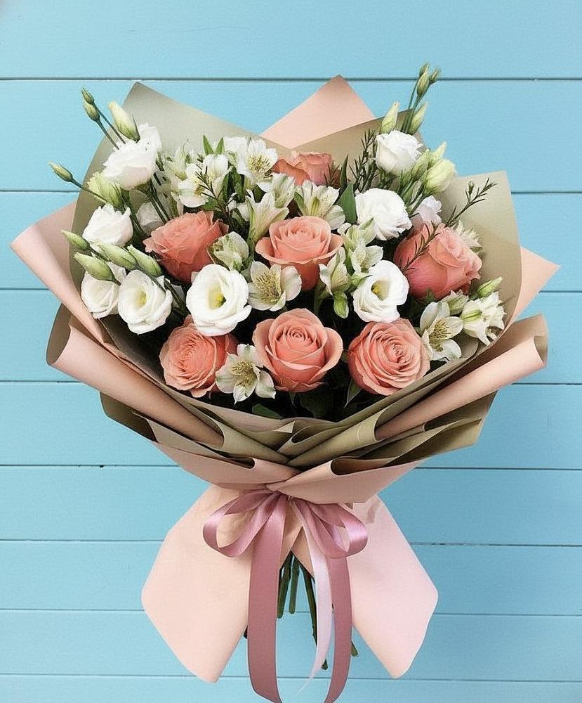 Букет цветов из: Розы, Альстромерии и Лизиантусы в Мирный Самарская область