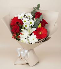Букет цветов из:  Розы, Хризантемы, Герберы и Лилии в Мирный Самарская область