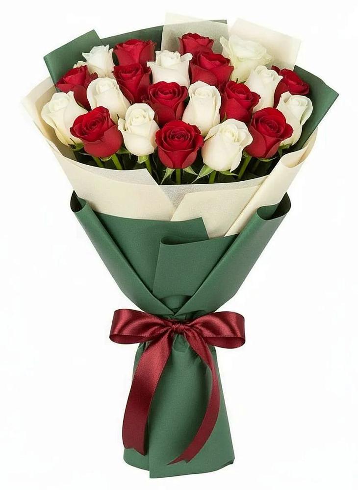 Букет Микс из красных и белых роз в Мирный Самарская область