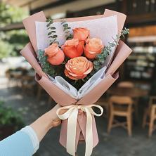 Букет цветов из:  Розы в Мирный Самарская область