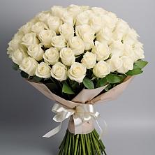Букет 101 беля роза Белоснежка в Мирный Самарская область