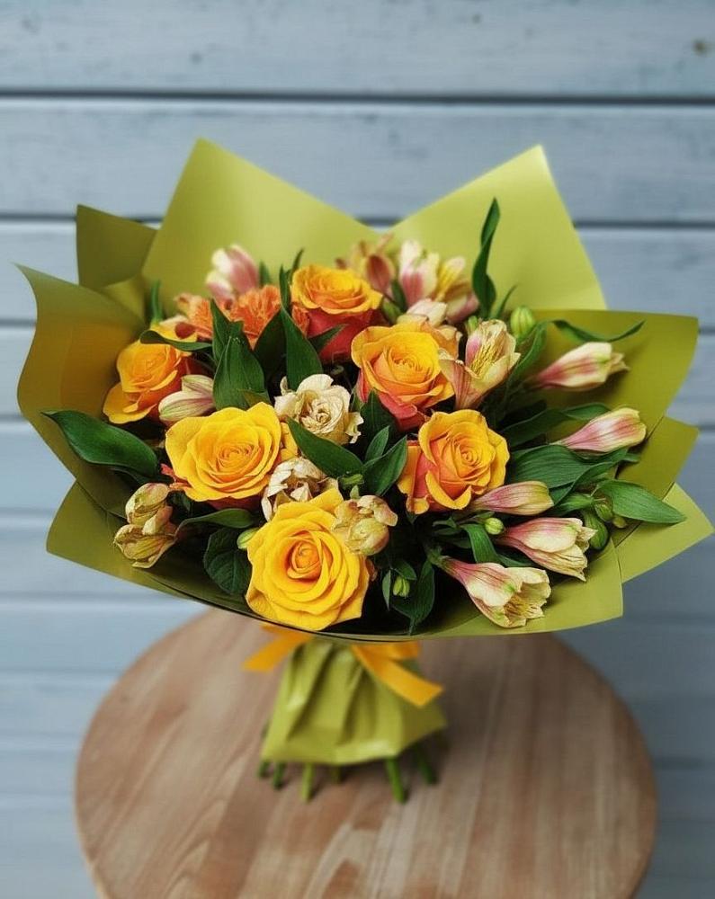 Букет цветов из: Альстромерии и Розы в Мирный Самарская область